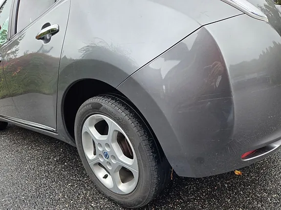 Nissan Leaf 2013 photo 3