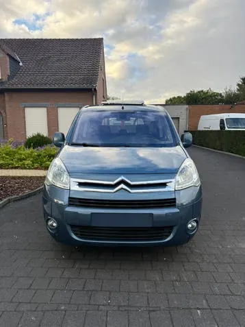 Citroen Berlingo 2010 photo 2
