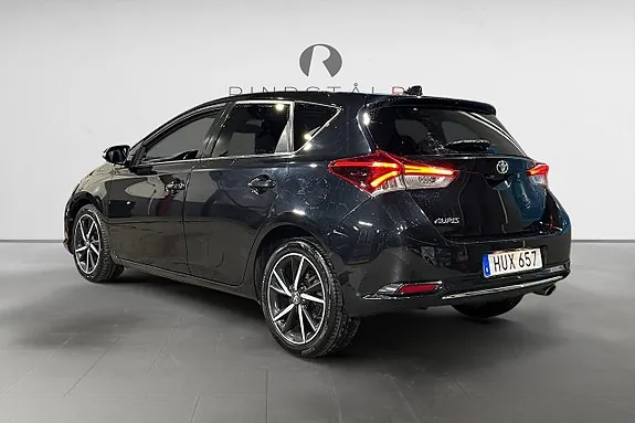 Toyota Auris 2018 photo 5