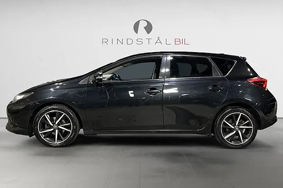 Toyota Auris 2018 photo 4