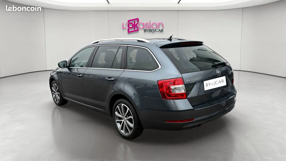 Skoda Octavia 2019 photo 3