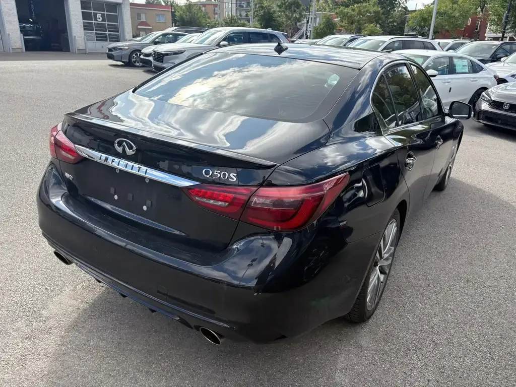 Infiniti Q50 2018 photo 3