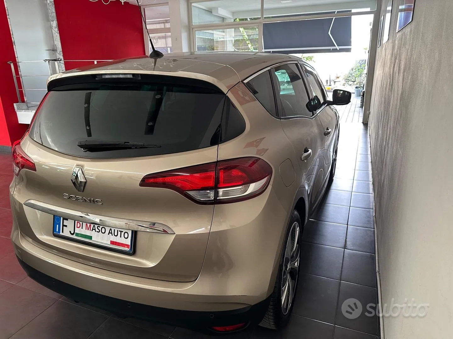 Renault Scenic 2017 photo 5