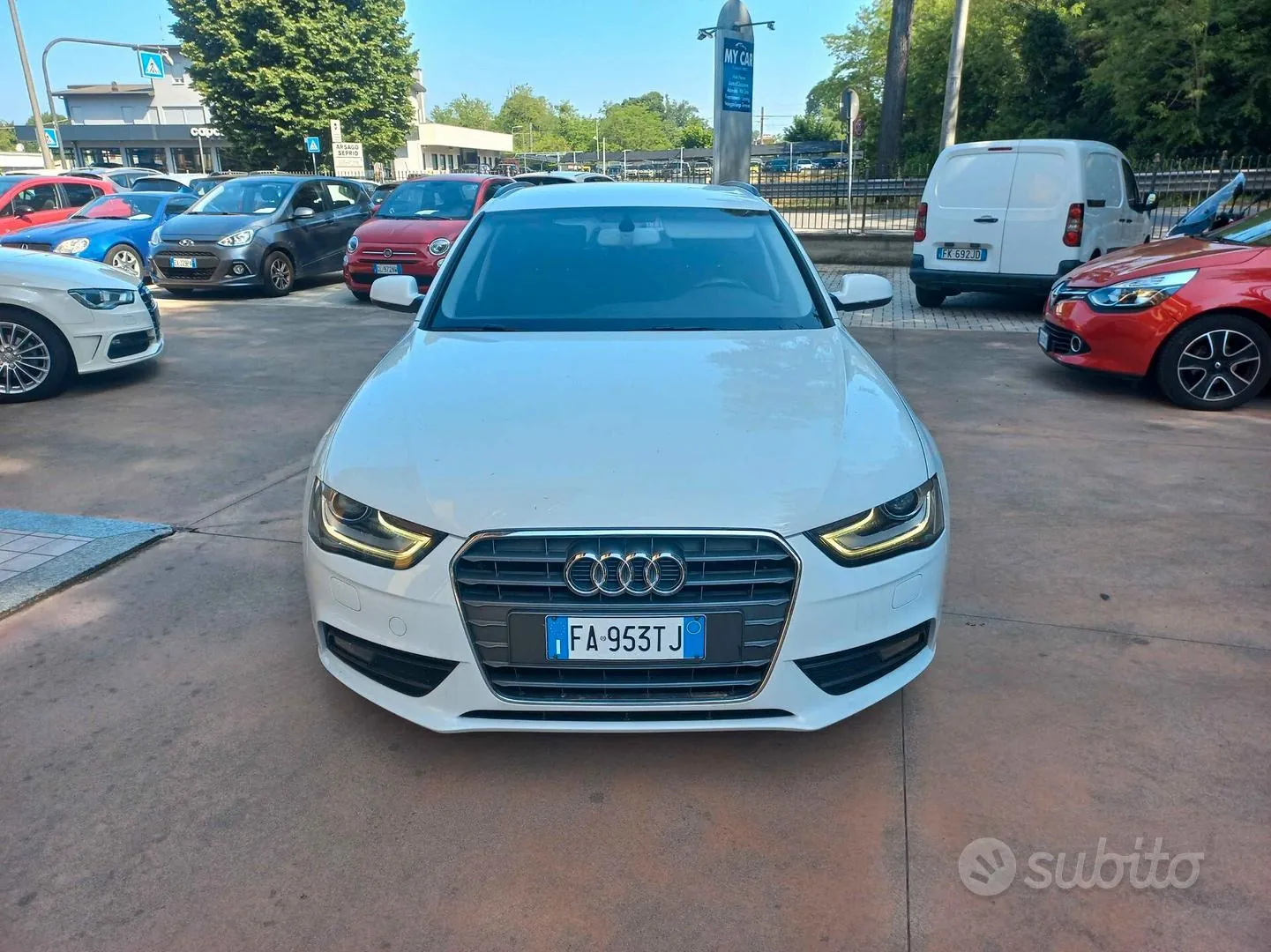 Audi A4 2015 photo 2