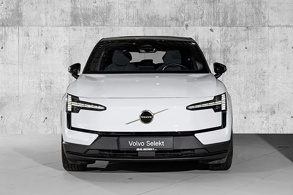 Volvo Ex30 2025 photo 3