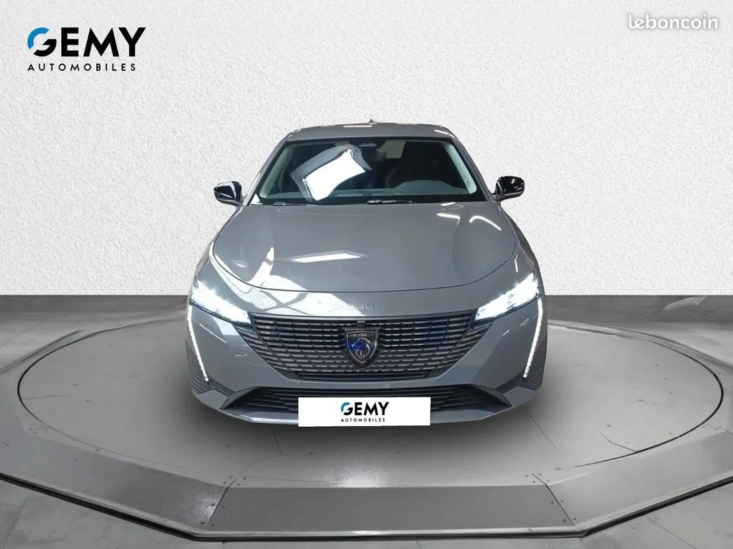 Peugeot 308 2025 photo 2