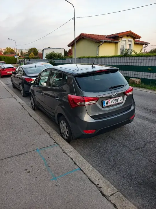 Hyundai Ix20 2011 photo 2
