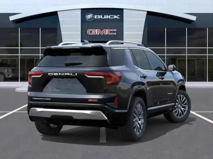 GMC Terrain 2027 photo 4