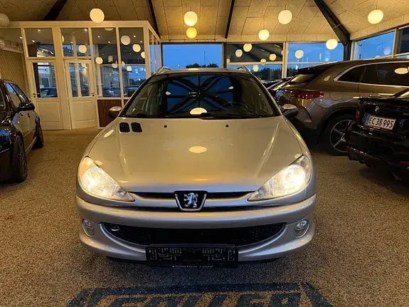 Peugeot 206 2006 photo 5