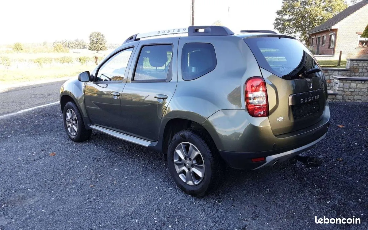 Dacia Duster 2015 photo 4