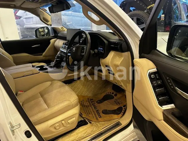 Toyota Land Cruiser 2023 photo 4