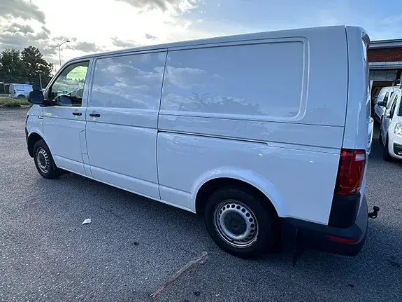 Volkswagen Transporter 2018 photo 5