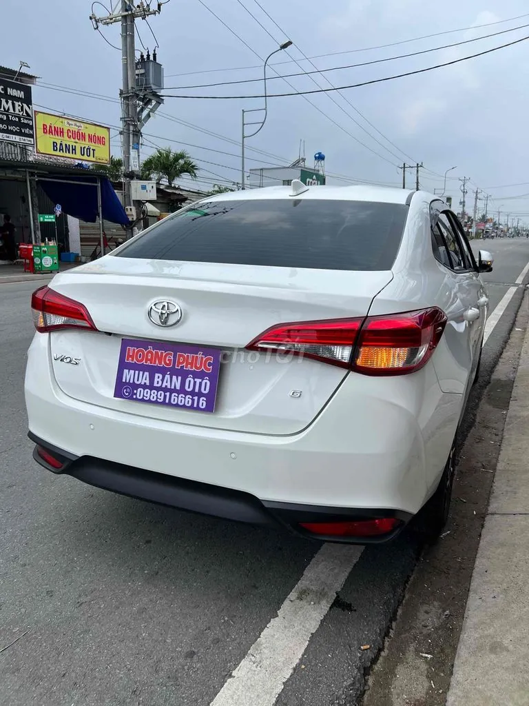 Toyota Vios 2024 photo 2