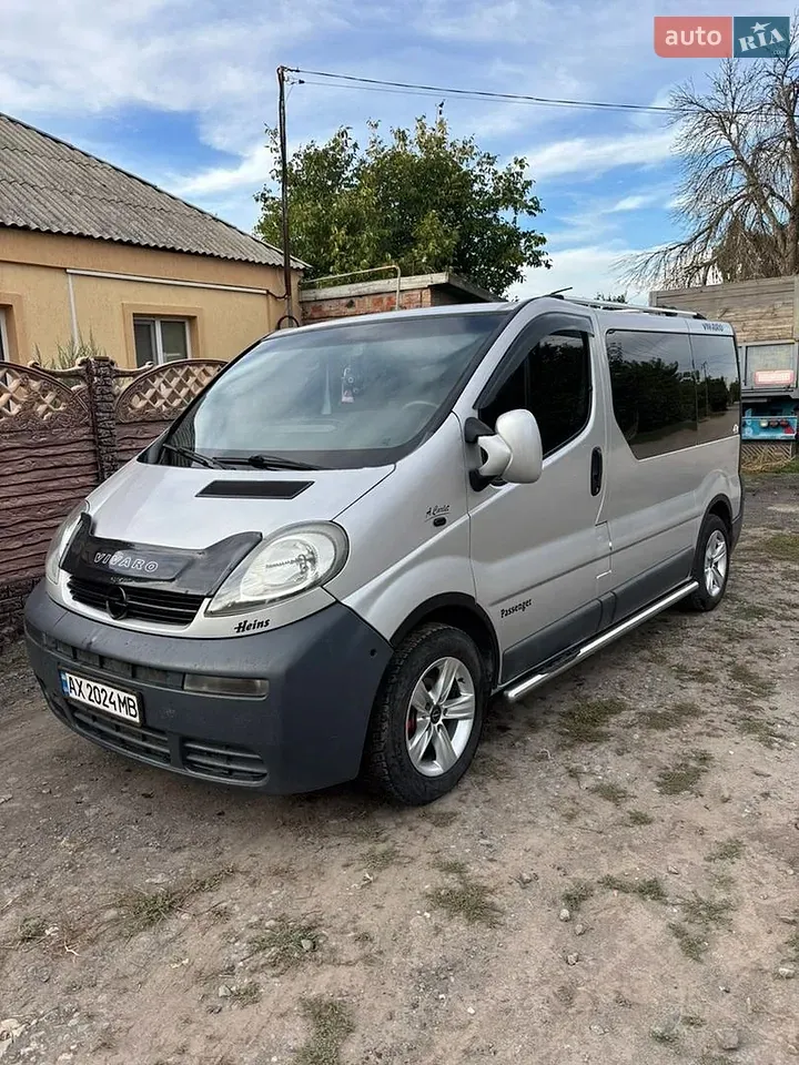 Opel Vivaro 2005 photo 5