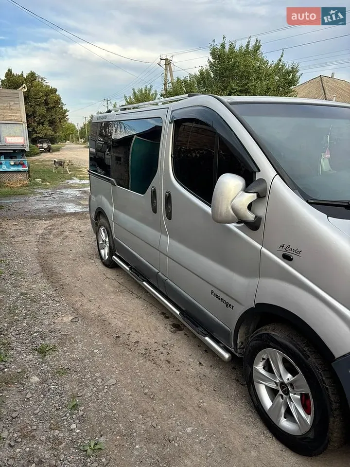 Opel Vivaro 2005 photo 4