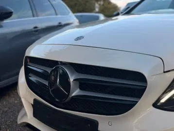 Mercedes-Benz C350E 2015 photo 2