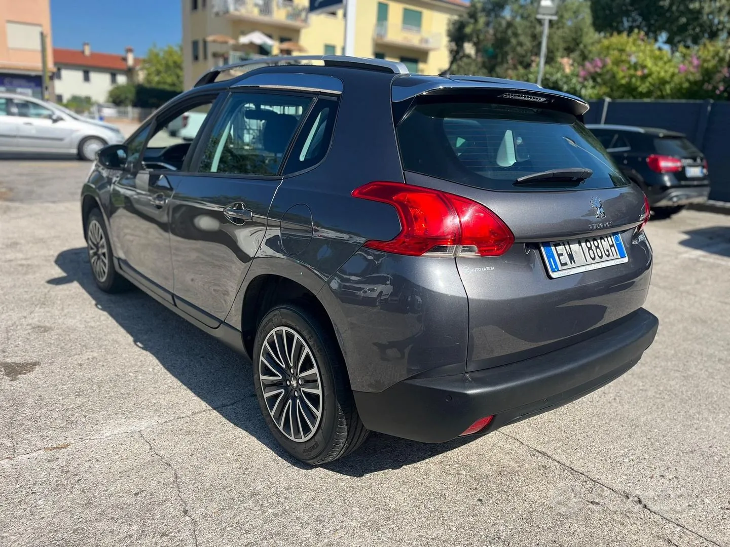 Peugeot 2008 2014 photo 5