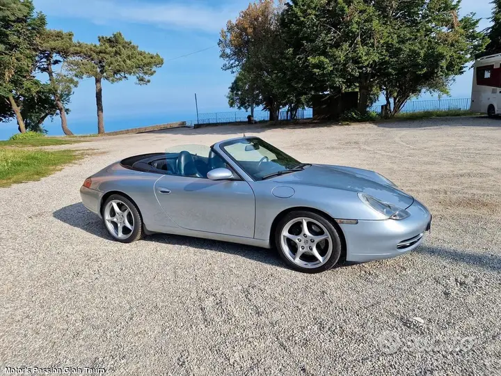 Porsche 911 1999 photo 2