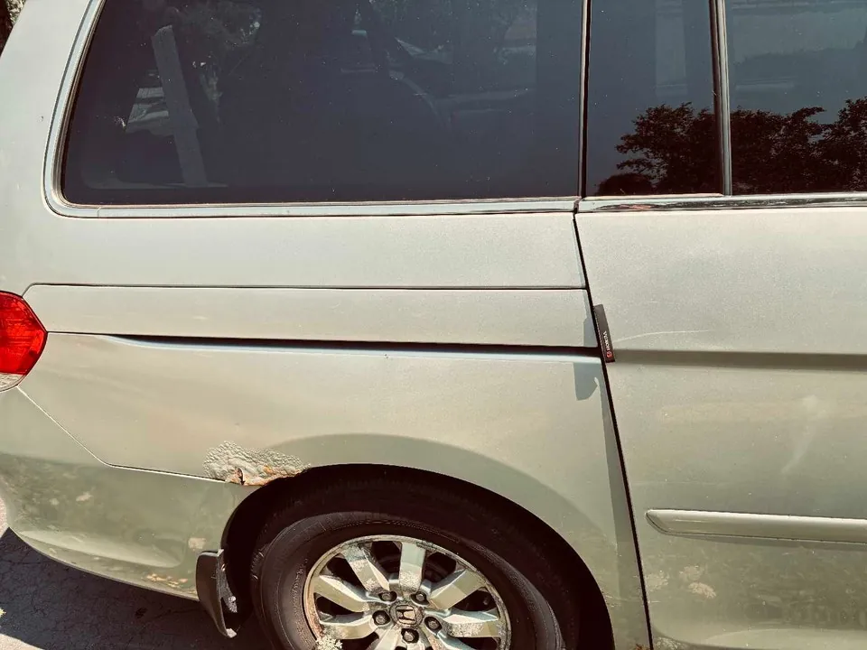 Honda Odyssey 2010 photo 4