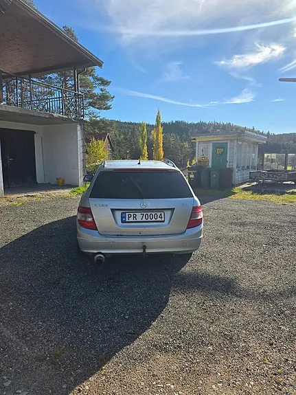 Mercedes-Benz C200 D 2008 photo 4