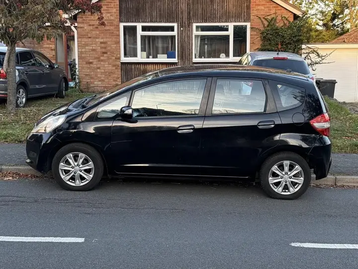 Honda Jazz 2011 photo 4