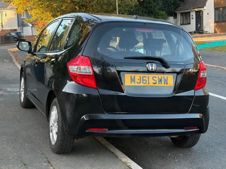Honda Jazz 2011 photo 5