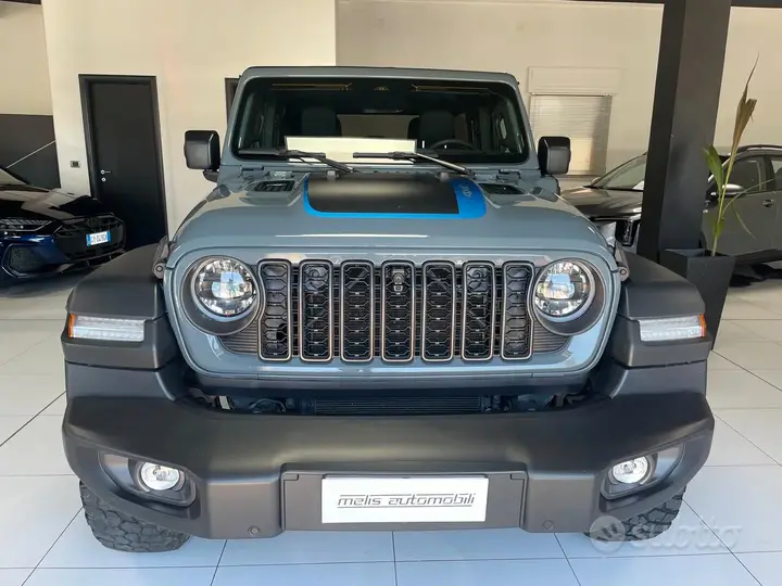 Jeep Wrangler Unlimited 2025 photo 2