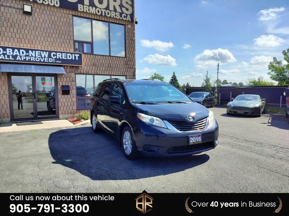 Toyota Sienna 2016 photo 3