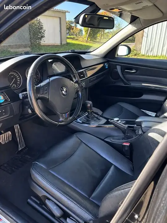 BMW 3 Series 2007 photo 2