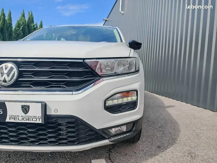 Volkswagen T-Roc 2020 photo 3