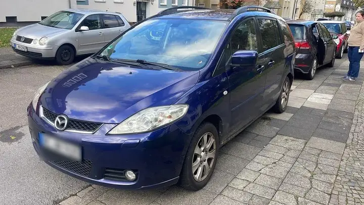 Mazda 5
