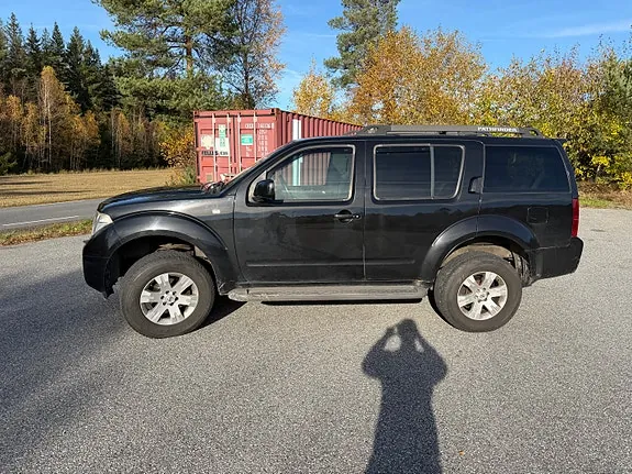 Nissan Pathfinder 2007 photo 2