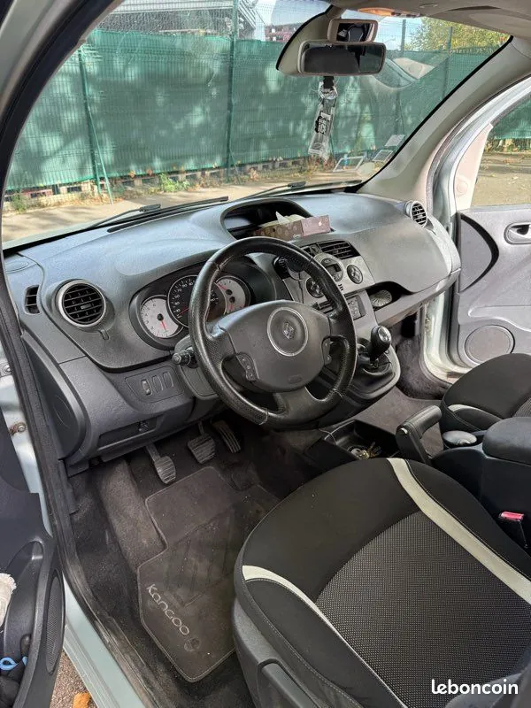 Renault Kangoo 2012 photo 3