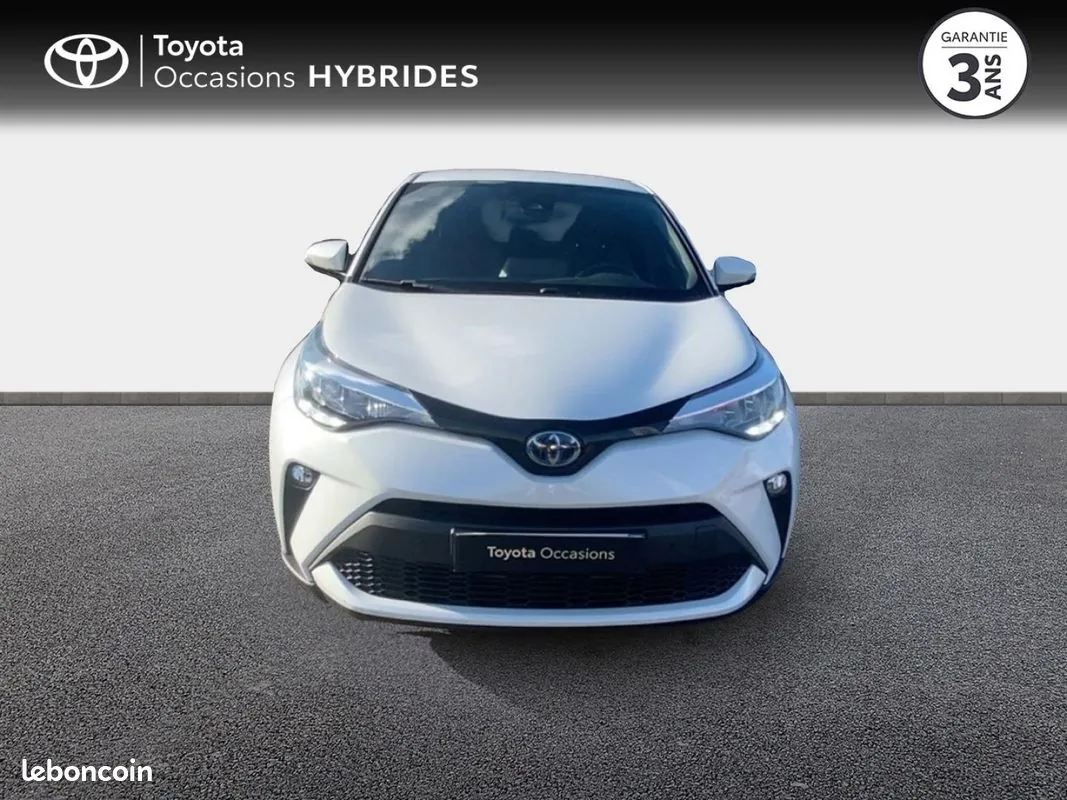 Toyota C-Hr 2023 photo 3