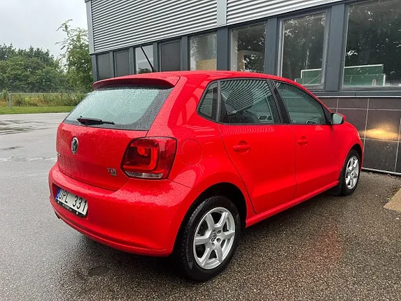 Volkswagen Polo 2010 photo 4