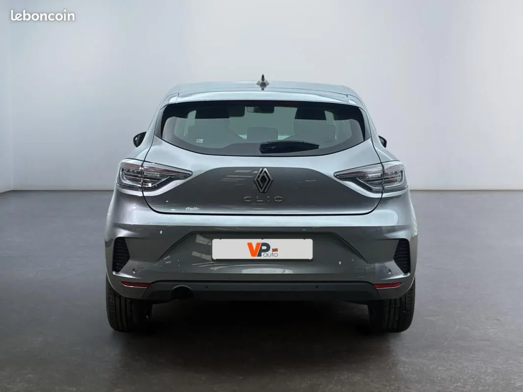 Renault Clio 2025 photo 3
