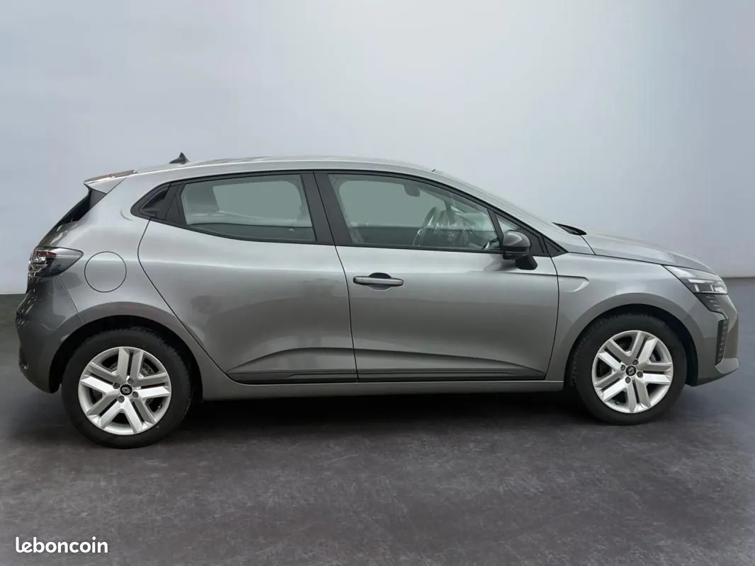Renault Clio 2025 photo 5