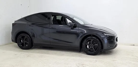 Tesla Model Y 2026 photo 3