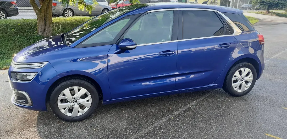 Citroen C4 Picasso 2018 photo 2