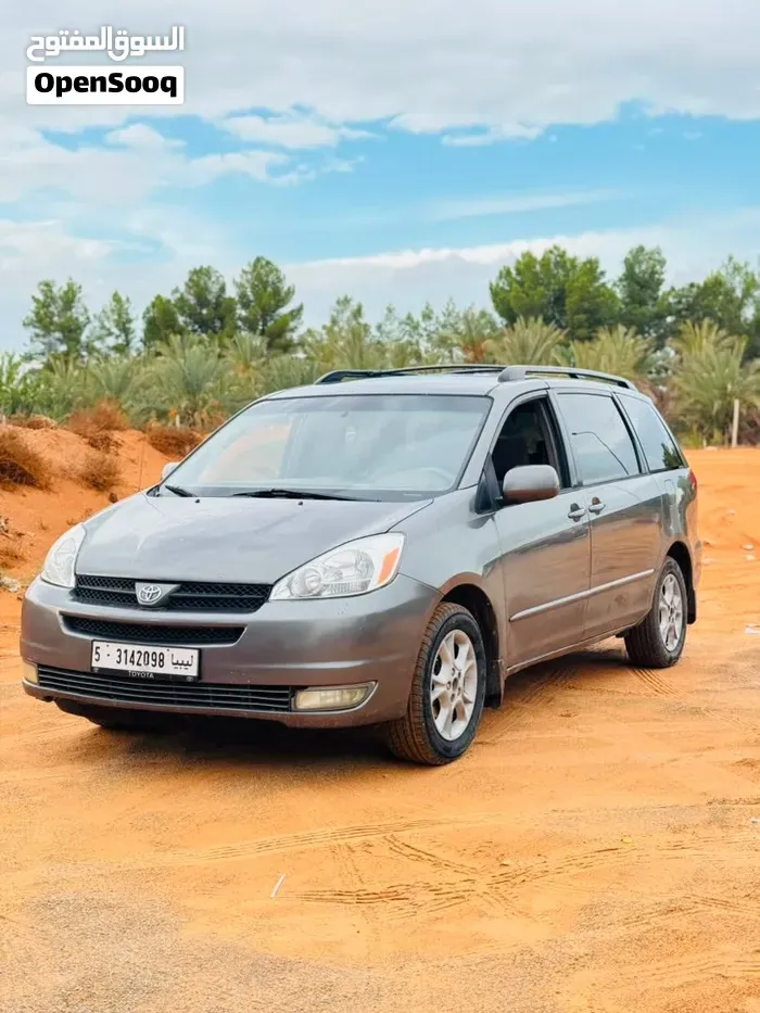 Toyota Sienna 2005 photo 3