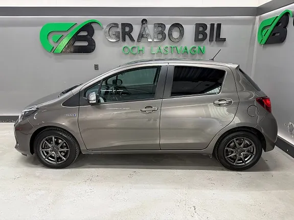 Toyota Yaris 2016 photo 2