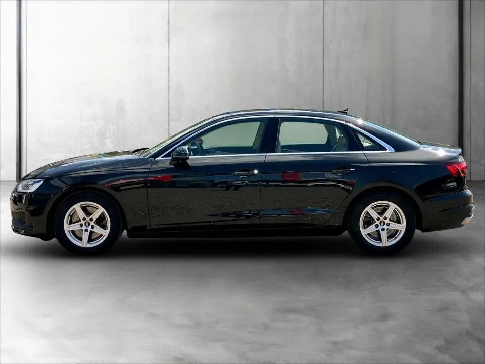Audi A4 2021 photo 4