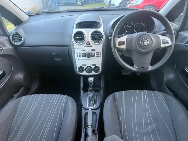 Vauxhall Corsa 2007 photo 4