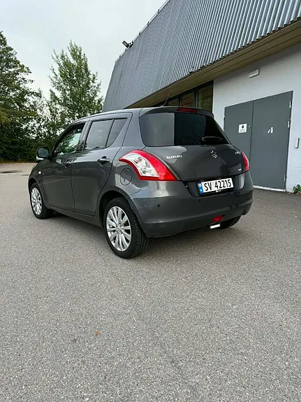 Suzuki Swift 2013 photo 3