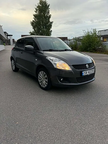 Suzuki Swift 2013 photo 2