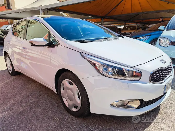 Kia Ceed 2015 photo 2