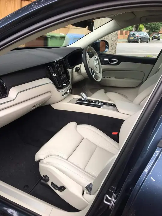 Volvo Xc60 2021 photo 3