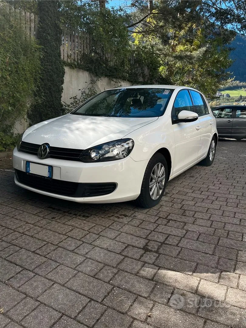 Volkswagen Golf 2011 photo 3