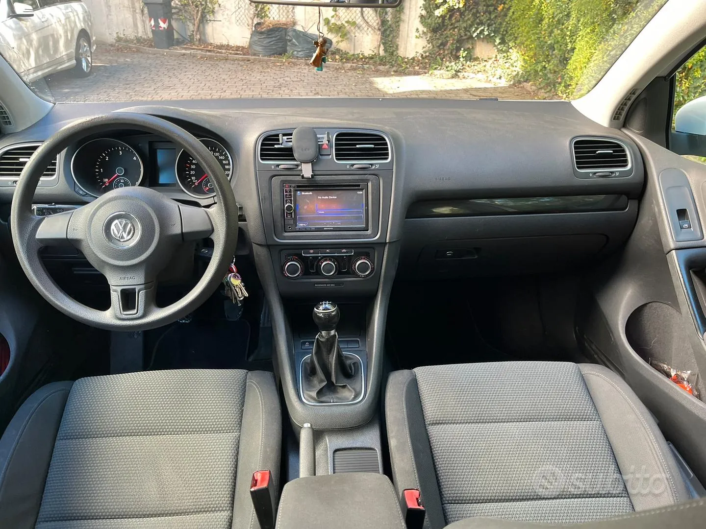 Volkswagen Golf 2011 photo 4