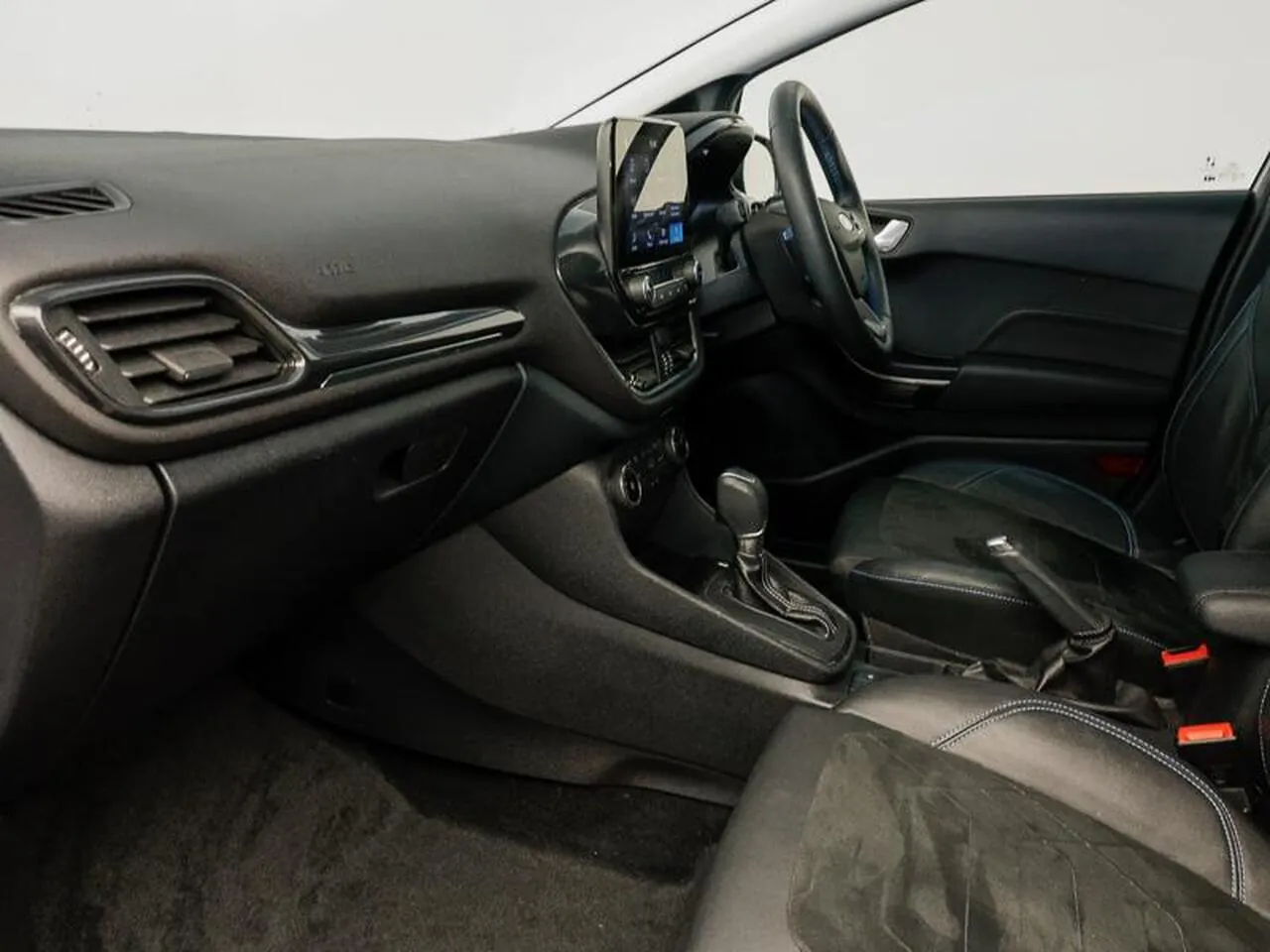 Ford Fiesta 2023 photo 5